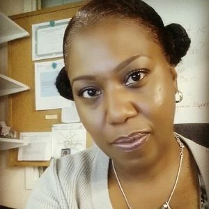 Meet your Posher, Ayanna